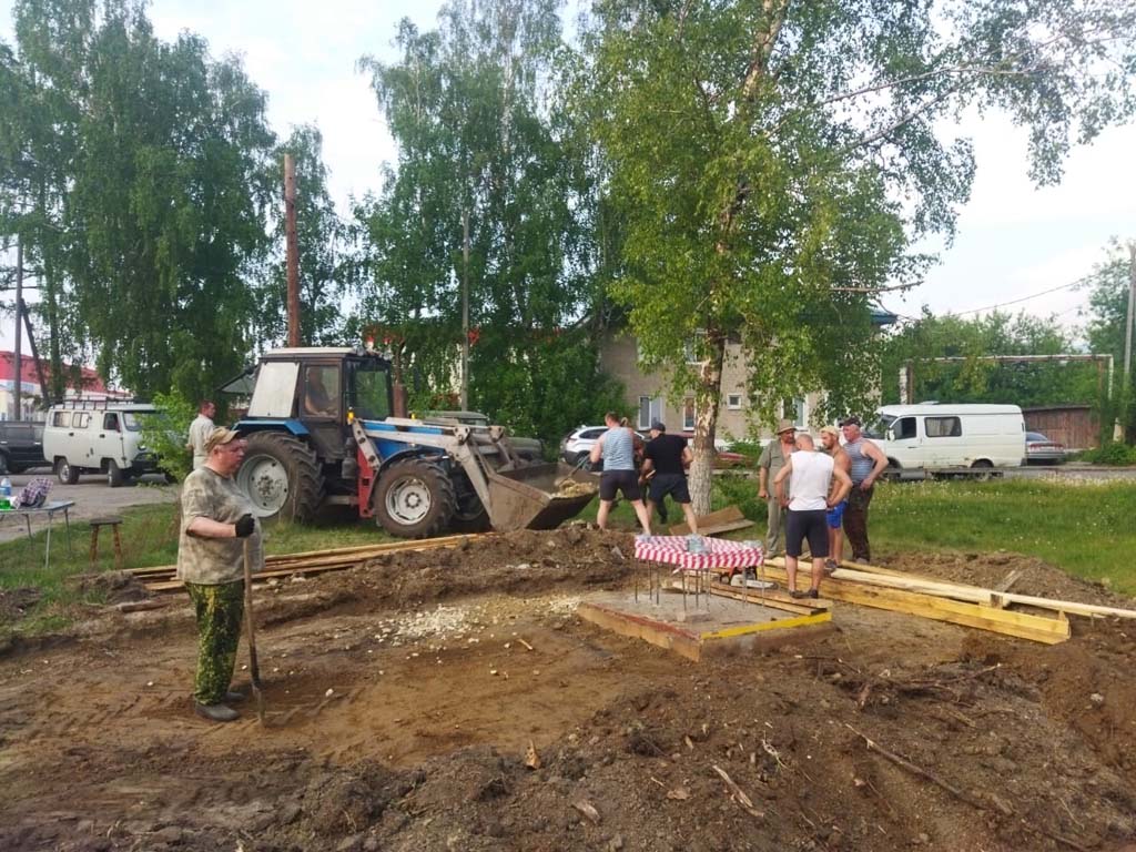 Памятное место для десантников | 26.06.2023 | Асино - БезФормата